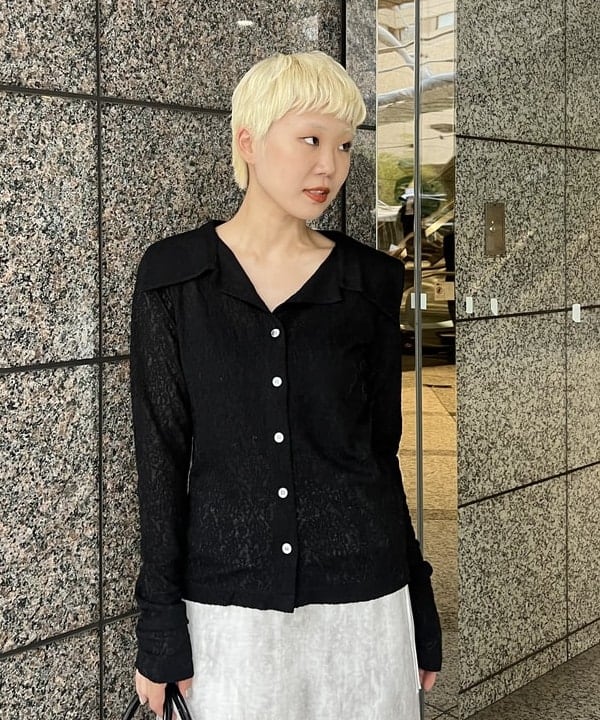 あさひさんの「BEAMS WOMEN｜RBS / カットレース ビッグカラー シャツ」を使ったコーディネート