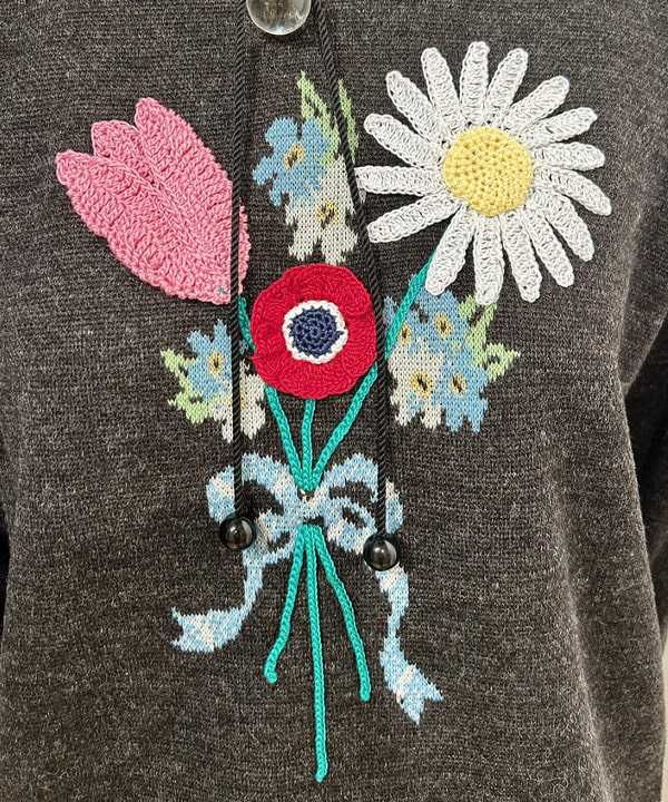 早川 萌子さんの「BEAMS WOMEN｜【別注】GIM CONTEXT / Bouquet ニット」を使ったコーディネート