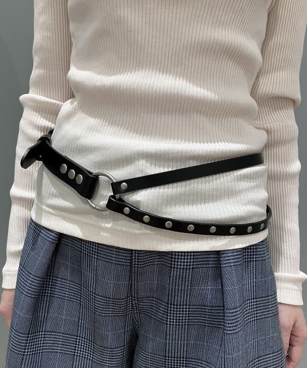 加歩さんの「BEAMS WOMEN｜RBS / ミックスシャギー クルーネック カーディガン」を使ったコーディネート