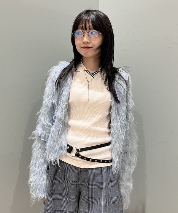 加歩さんの「BEAMS WOMEN｜RBS / ミックスシャギー クルーネック カーディガン」を使ったコーディネート