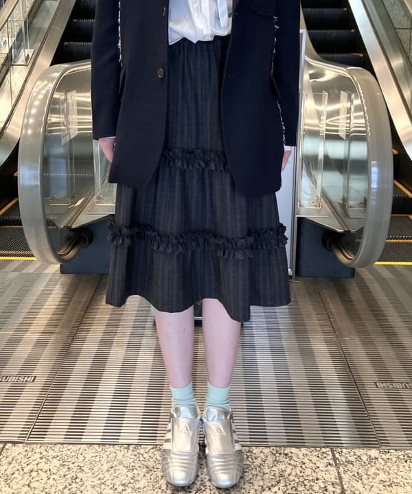 加歩さんの「BEAMS WOMEN｜フリルカラー リボン ブラウス」を使ったコーディネート