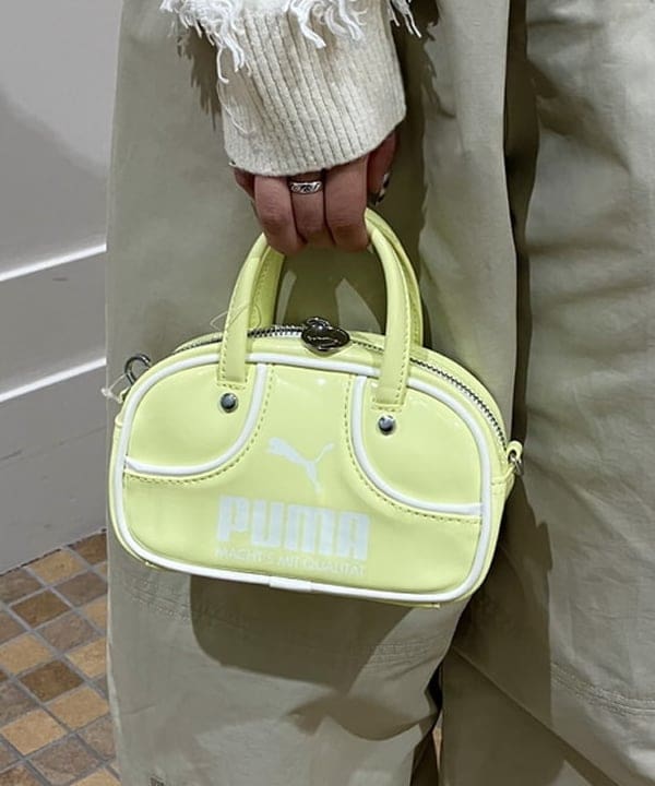 まゆちゃんさんの「BEAMS WOMEN｜PUMA / マイクロ グリップ バッグ」を使ったコーディネート