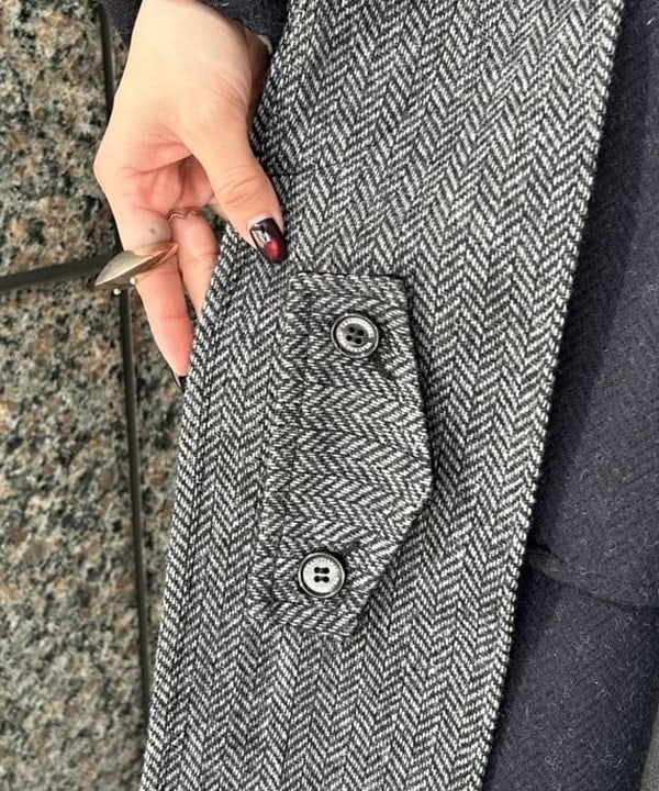 大槻 まひろさんの「BEAMS WOMEN｜Traditional Weatherwear / MALTON HEAT TWEED コート」を使ったコーディネート