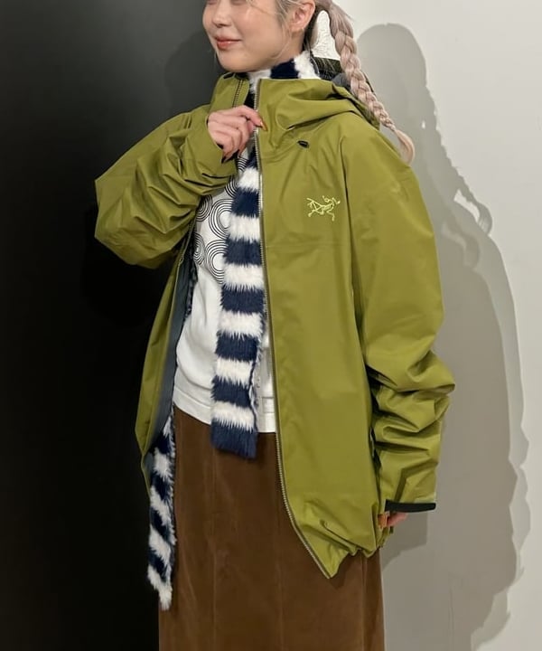 ando naoさんの「BEAMS WOMEN｜【別注】athletic wear MASON / メッセージ ロングスリーブ Tシャツ」を使ったコーディネート