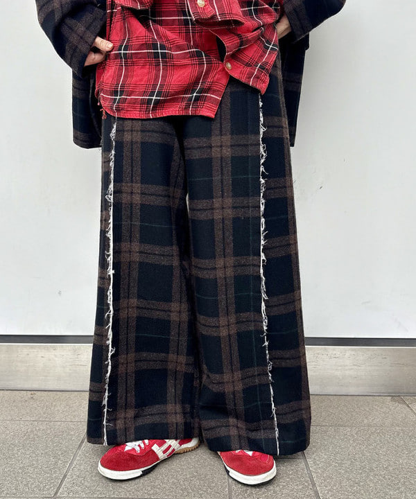 みりさんの「リサイクルウール カットオフ ジャケット」を使ったコーディネート