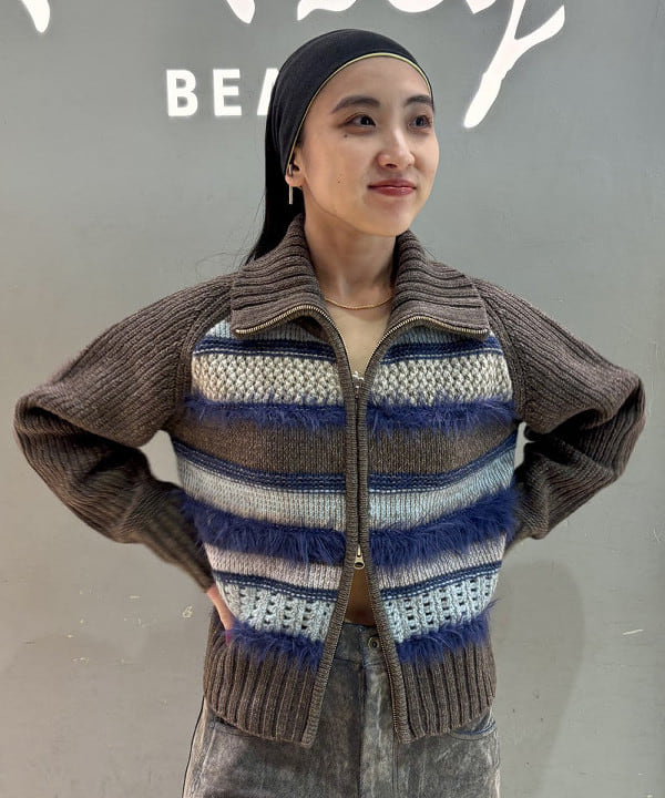 ちりこさんの「BEAMS WOMEN｜【別注】boussole / ボーダージップ ニット カーディガン」を使ったコーディネート