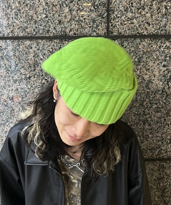 菊田 悠さんの「BEAMS WOMEN｜【別注】GRILLO / Color Big Watch Cap」を使ったコーディネート