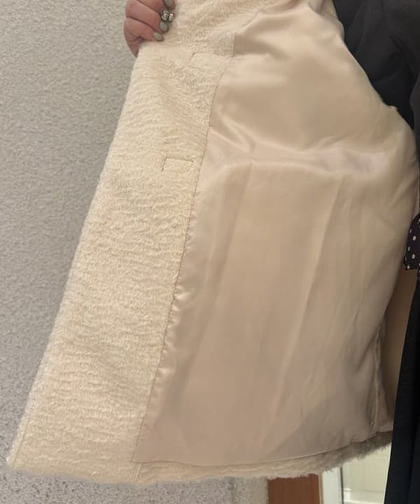 大石彩可さんの「BEAMS WOMEN｜【別注】Lilas Campbell / スター トートバッグ」を使ったコーディネート