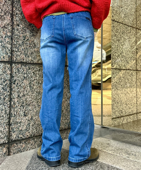 小原 もこさんの「BEAMS WOMEN｜ショート ヘリンボーン CPO ジャケット」を使ったコーディネート