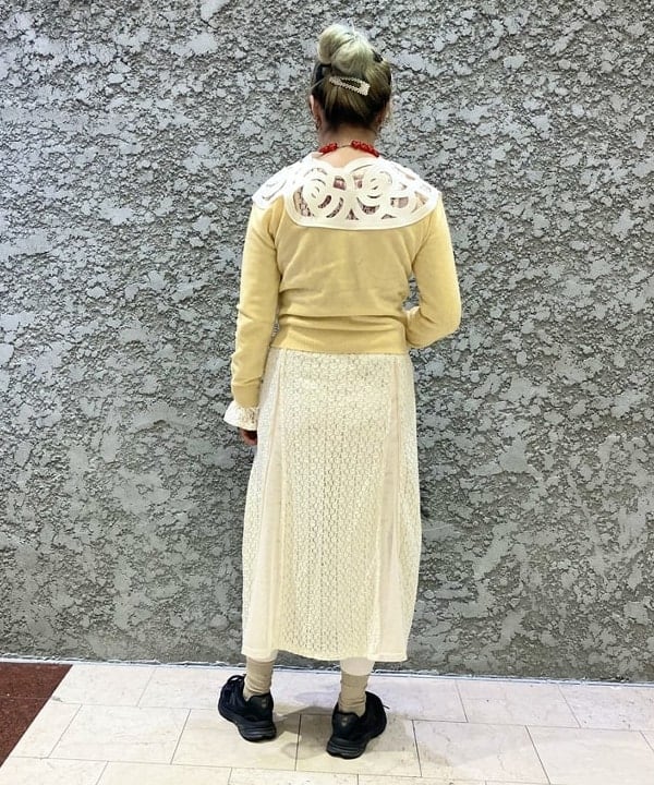 マツモト アカネさんの「BEAMS WOMEN｜【別注】MIYAO / ニット カーディガン」を使ったコーディネート