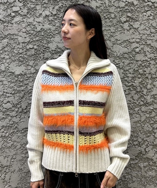 ササキさんの「BEAMS WOMEN｜【別注】BOUSSOLE / ボーダージップ ニット カーディガン」を使ったコーディネート