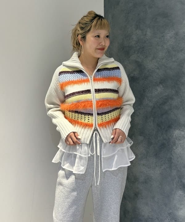 福田 まみさんの「BEAMS WOMEN｜【別注】BOUSSOLE / ボーダージップ ニット カーディガン」を使ったコーディネート