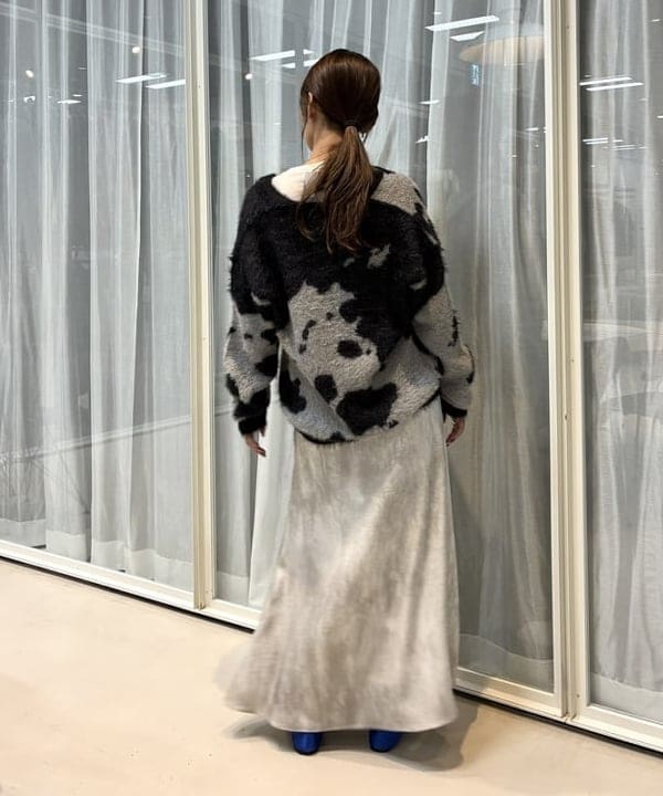 松本 佳菜子さんの「BEAMS WOMEN｜Lee / ANIMAL KNIT CARDIGAN」を使ったコーディネート