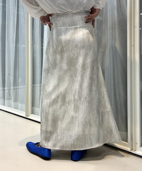 松本 佳菜子さんの「BEAMS WOMEN｜Lee / ANIMAL KNIT CARDIGAN」を使ったコーディネート