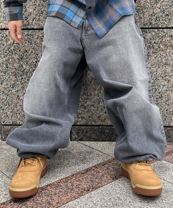 菊田 悠さんの「BEAMS WOMEN｜【別注】SUGAR CANE / クレイジー ワークシャツ」を使ったコーディネート