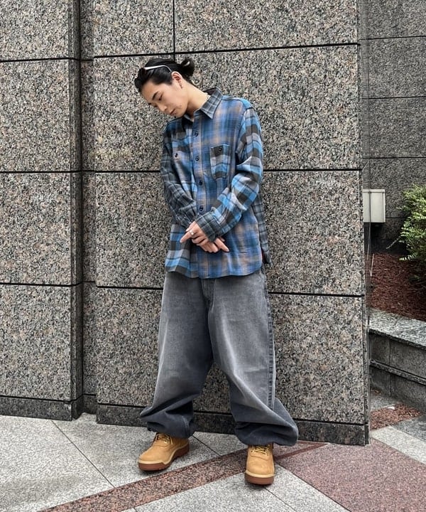 菊田 悠さんの「BEAMS WOMEN｜【別注】SUGAR CANE / クレイジー ワークシャツ」を使ったコーディネート