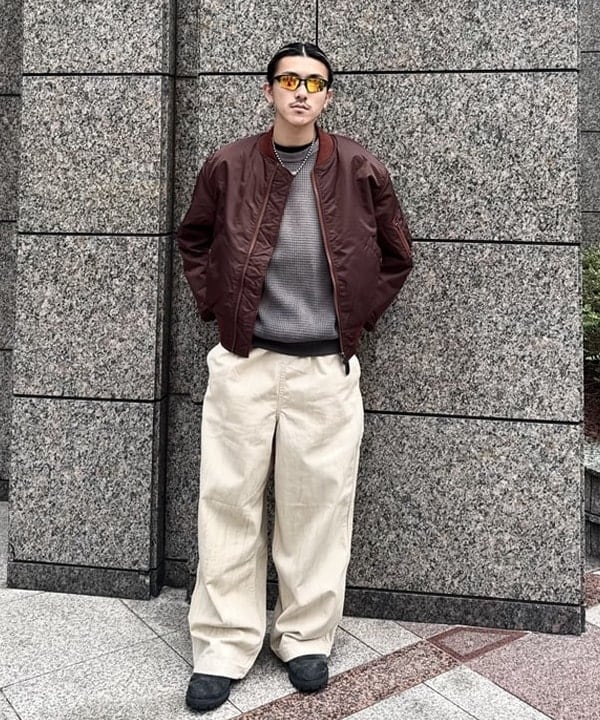 Ryohei Takataさんの「BEAMS WOMEN｜リラックスフィット THERMOLITE(R) MA-1 （撥水）」を使ったコーディネート