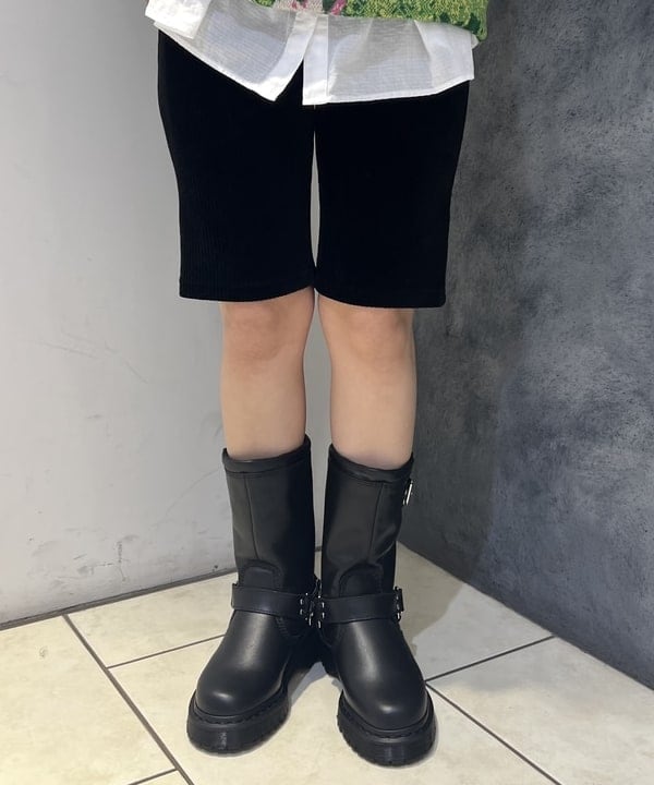 みゆうさんの「BEAMS WOMEN｜【別注】GIM CONTEXT / Garden ニット」を使ったコーディネート