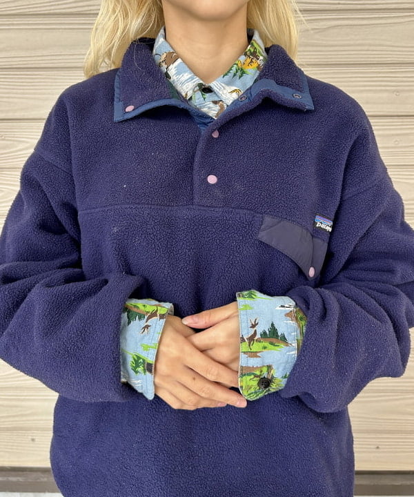 MATSUMOTO AMIさんの「BEAMS WOMEN｜リバーシブル ダウン ベスト」を使ったコーディネート