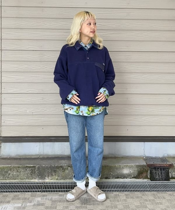 MATSUMOTO AMIさんの「BEAMS WOMEN｜リバーシブル ダウン ベスト」を使ったコーディネート