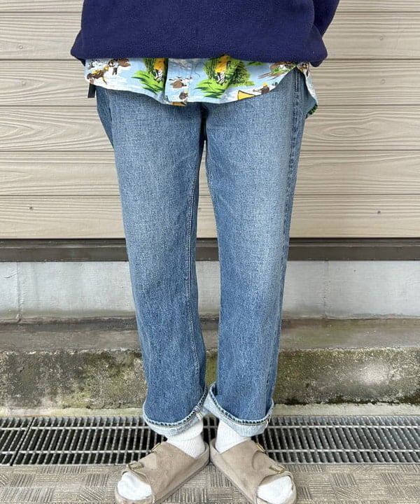 MATSUMOTO AMIさんの「BEAMS WOMEN｜リバーシブル ダウン ベスト」を使ったコーディネート