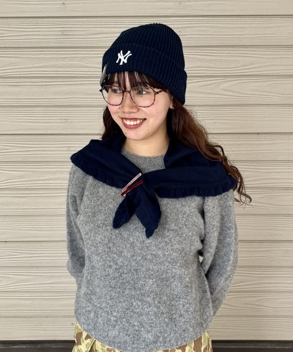 チナツさんの「BEAMS WOMEN｜【別注】NEW ERA / ニット ワッチ キャップ」を使ったコーディネート