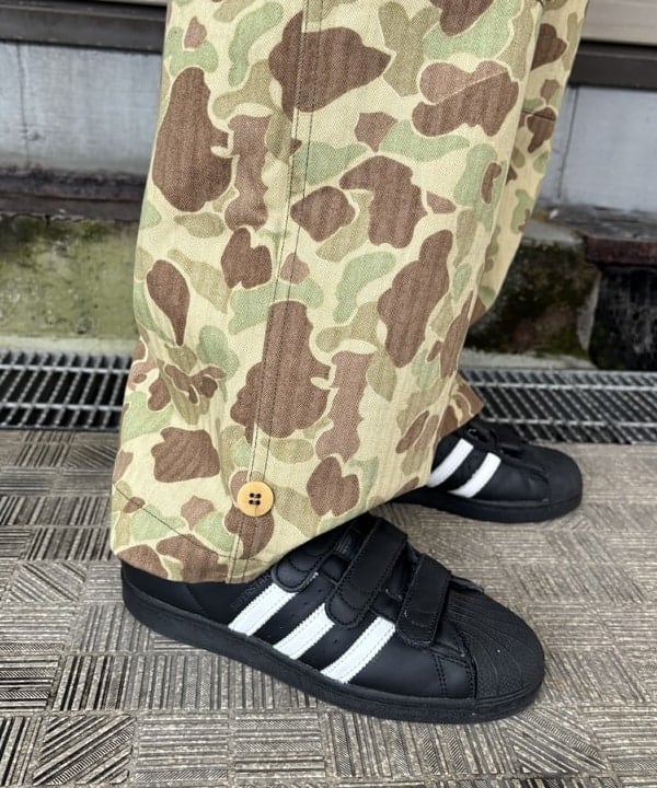 チナツさんの「BEAMS WOMEN｜【別注】NEW ERA / ニット ワッチ キャップ」を使ったコーディネート