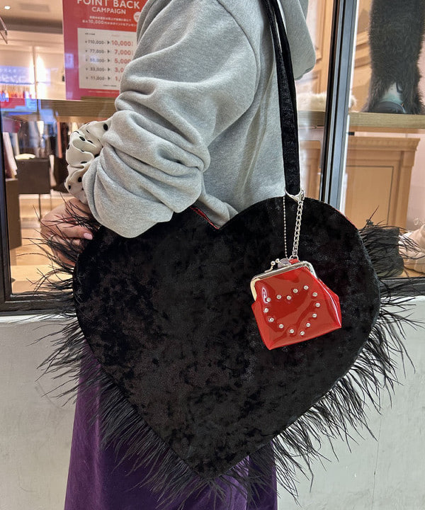 ナカノ アイさんの「BEAMS WOMEN｜スウェット ジップ フーディー」を使ったコーディネート