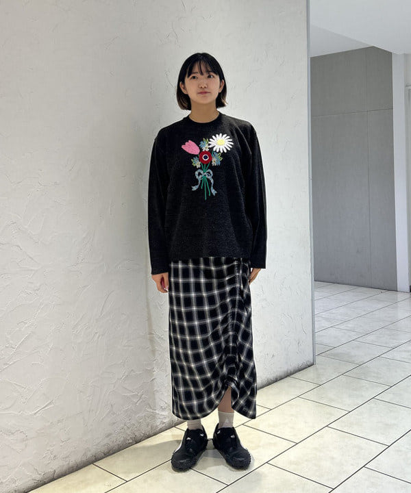 仙田 こころさんの「BEAMS WOMEN｜【別注】GIM CONTEXT / Bouquet ニット」を使ったコーディネート