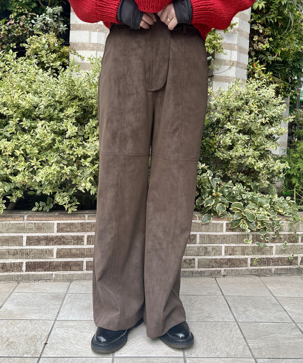 YABUさんの「BEAMS WOMEN｜RBS / フェイク スエード パンツ」を使ったコーディネート