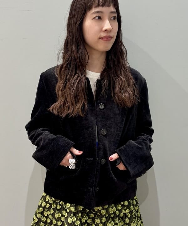 はやしあかねさんの「BEAMS WOMEN｜フラワー ジャカード フレア スカート」を使ったコーディネート