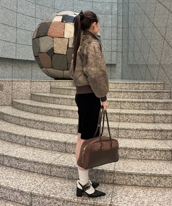 amiriさんの「BEAMS WOMEN｜【別注】PENNEY&rsquo;S / ファー ジャケット」を使ったコーディネート