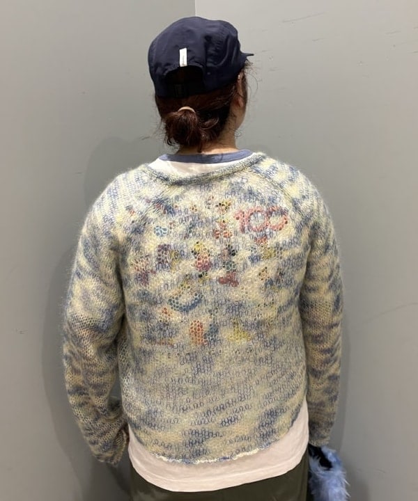 イガラシさんの「BEAMS WOMEN｜カスリ モヘア ベースボール」を使ったコーディネート