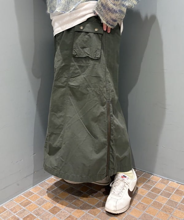 イガラシさんの「BEAMS WOMEN｜カスリ モヘア ベースボール」を使ったコーディネート