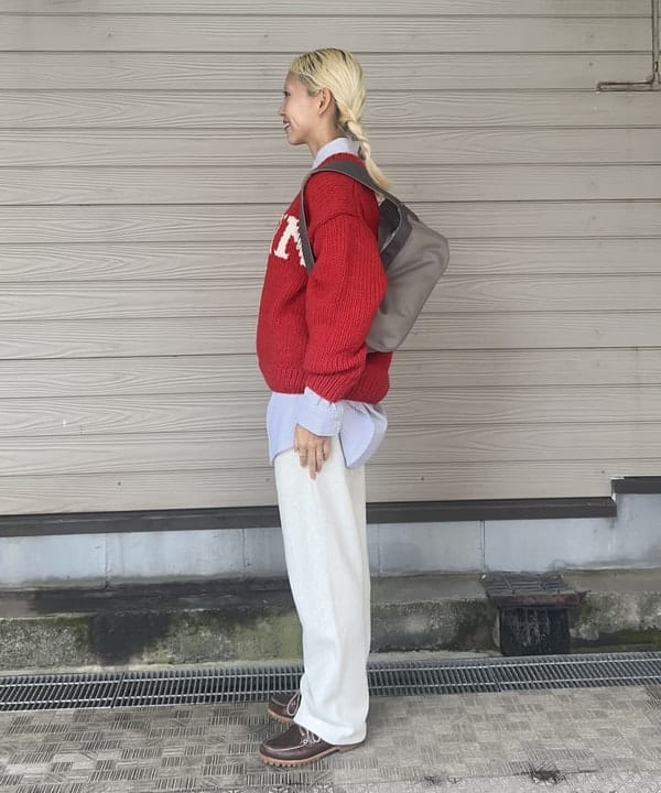 MATSUMOTO AMIさんの「BEAMS WOMEN｜ニュースペーパーバッグ ミニ」を使ったコーディネート