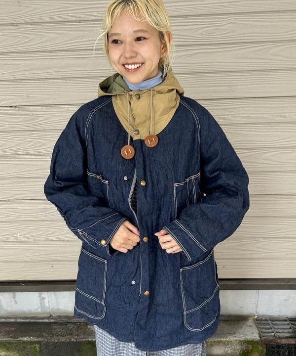 MATSUMOTO AMIさんの「BEAMS WOMEN｜【別注】GREGORY / VINTAGE SINGLE POCKET」を使ったコーディネート