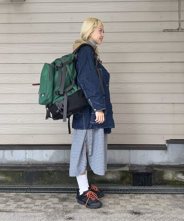MATSUMOTO AMIさんの「BEAMS WOMEN｜【別注】GREGORY / VINTAGE SINGLE POCKET」を使ったコーディネート