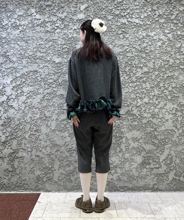 ササキさんの「BEAMS WOMEN｜ストレッチ カプリ パンツ」を使ったコーディネート