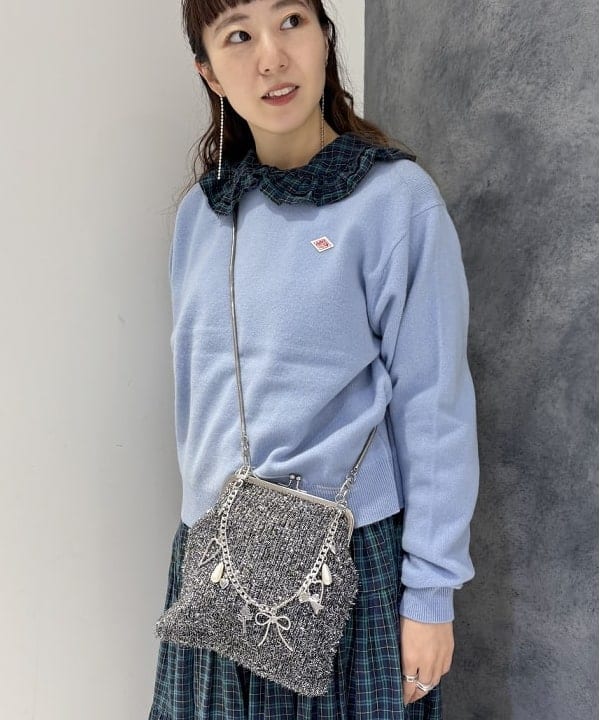 庭野 優紀さんの「BEAMS WOMEN｜DANTON / WOMEN'S LAMBSWOOL CREW NECK KNIT PULLOVER」を使ったコーディネート