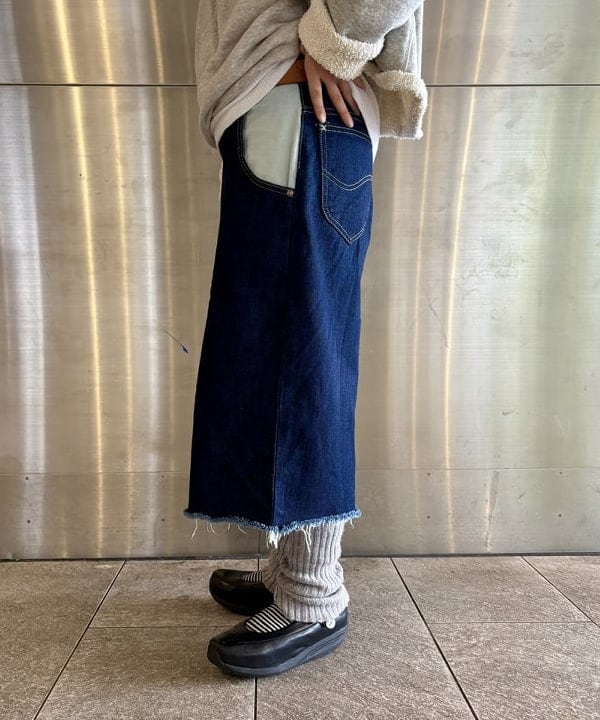 みりさんの「maturely / フラワー スタッズ コサージュ クリップ」を使ったコーディネート