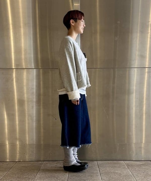 みりさんの「maturely / フラワー スタッズ コサージュ クリップ」を使ったコーディネート