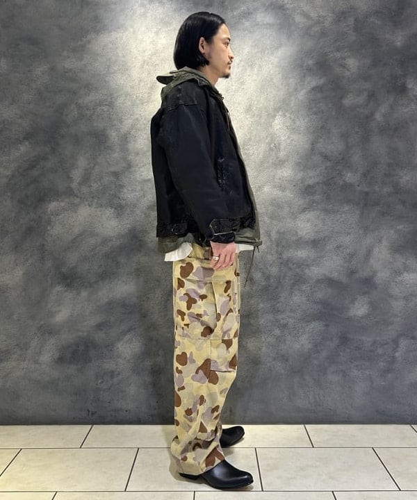 IHA(イハ)さんの「BEAMS WOMEN｜ユーズド加工 レザージップブルゾン」を使ったコーディネート