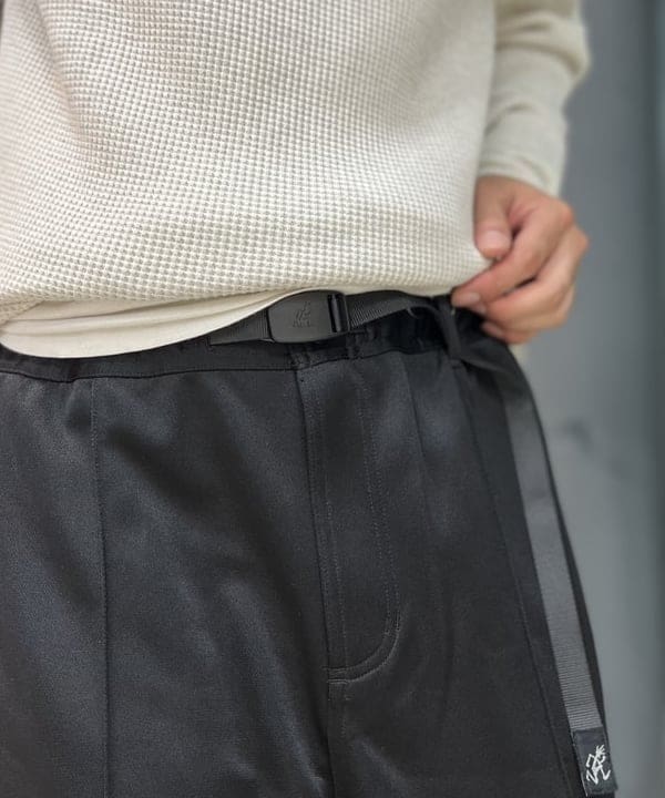 BAKU(東江 漠)さんの「BEAMS WOMEN｜ワイドフィット レザー ジップブルゾン」を使ったコーディネート