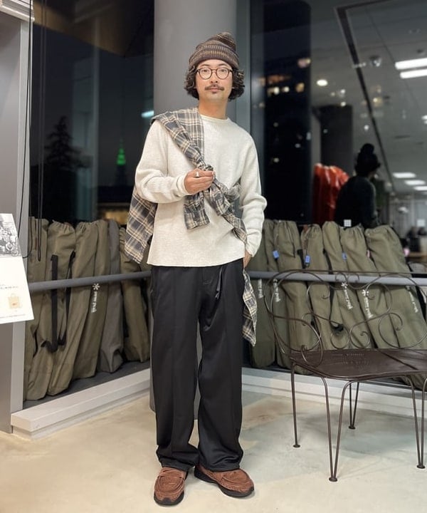 BAKU(東江 漠)さんの「BEAMS WOMEN｜ワイドフィット レザー ジップブルゾン」を使ったコーディネート