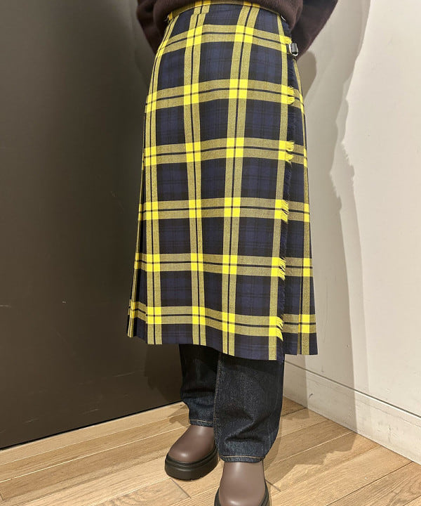 早川 萌子さんの「BEAMS WOMEN｜【別注】BATONER / カシミヤフォックス タートルネック ニット」を使ったコーディネート