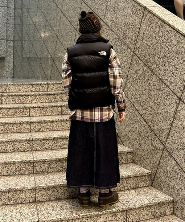 小原 もこさんの「BEAMS WOMEN｜THE NORTH FACE / ヌプシ ベスト」を使ったコーディネート