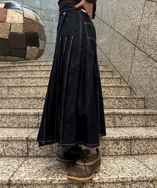 小原 もこさんの「BEAMS WOMEN｜THE NORTH FACE / ヌプシ ベスト」を使ったコーディネート