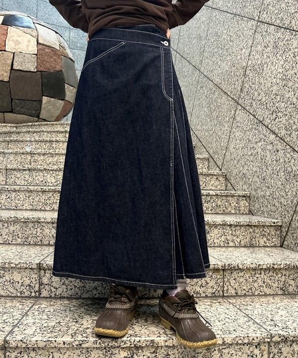 小原 もこさんの「BEAMS WOMEN｜THE NORTH FACE / ヌプシ ベスト」を使ったコーディネート