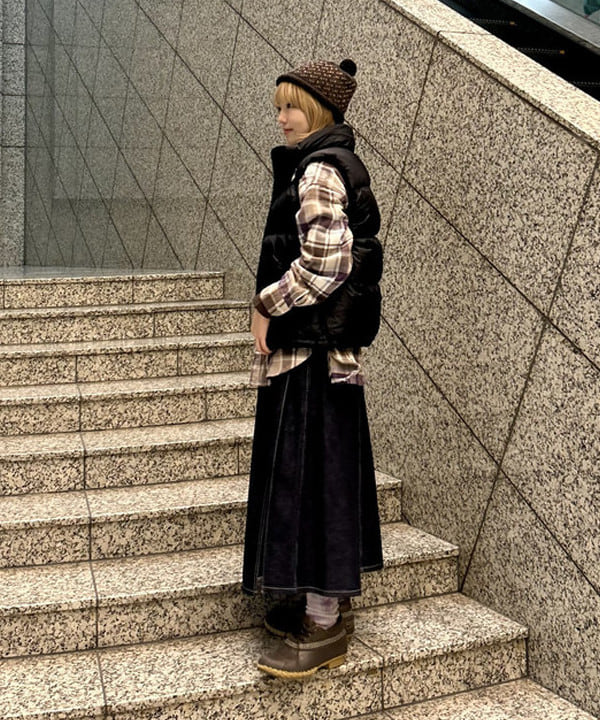 小原 もこさんの「BEAMS WOMEN｜THE NORTH FACE / ヌプシ ベスト」を使ったコーディネート