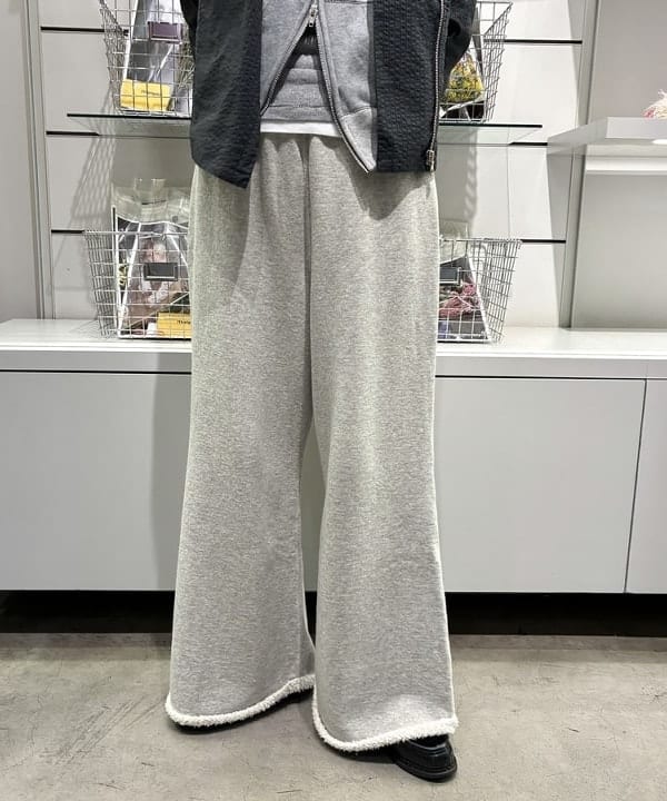 津藤 理佐子さんの「BEAMS WOMEN｜」を使ったコーディネート